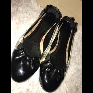 Burberry ballerina flats